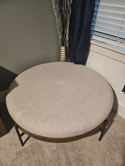 Large ottoman