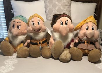 Disney Dwarf in great condition and clean