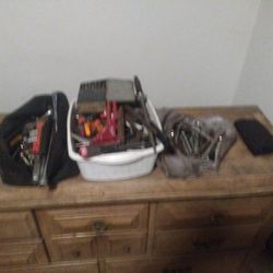 Free Tools. Sockets Wrenches Screwdrivers And More