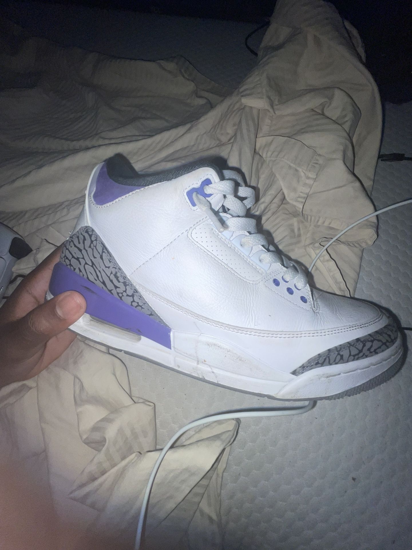 Jordan 3 Purple Iris  Size 9