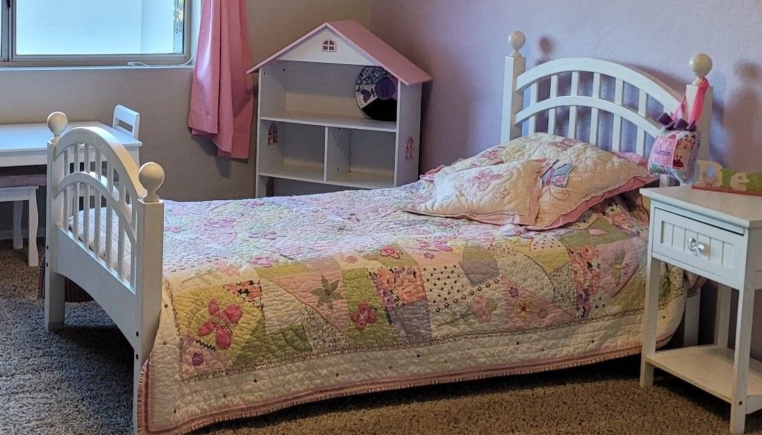 Girls White Twin Bed- Mattress Included
