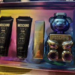 MOSCHINO TOY 2