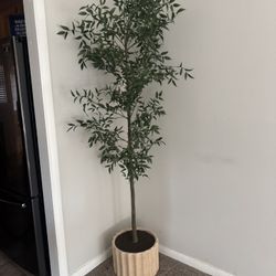 Large Artificial Indoor Tree – Faux Plant – Modern Home Decor