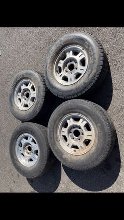 4 — 255/70r16 6x5.5 6x139.7 Cadillac Escalade Chevrolet Tahoe Yukon Wheels Rims Tires!!!