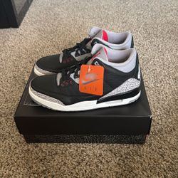 AIR JORDAN RETRO 3 “BLACK CEMENT” SIZE 10 IN MEN’S