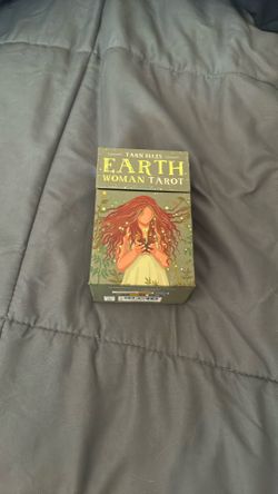 Tarn Ellis Earth Woman Tarot