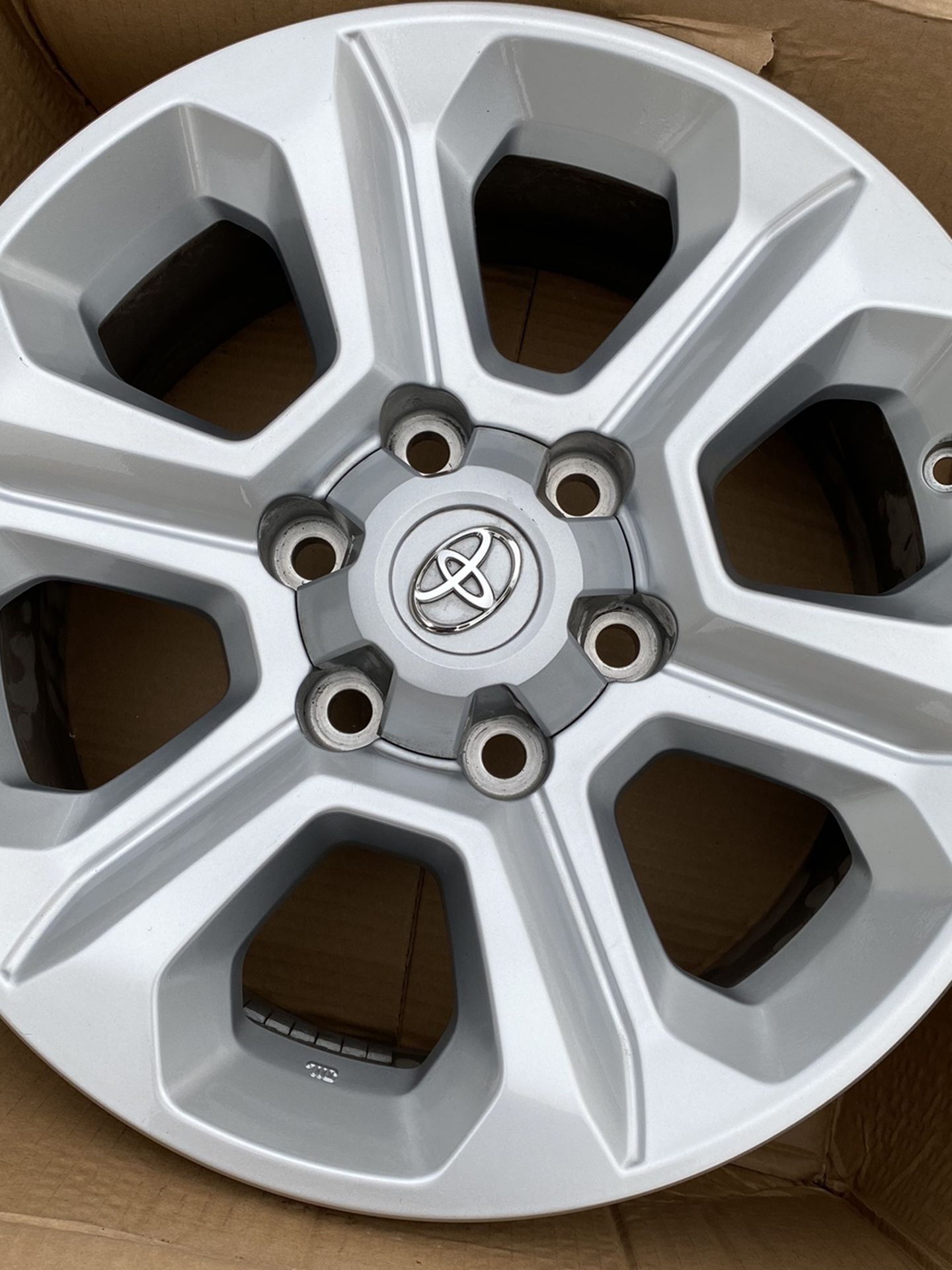 Toyota 4runner OE wheels