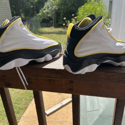 Air Jordan Pro Strong 'Tour Yellow' - Size 6.5Y / Women's 8 (Brand New)