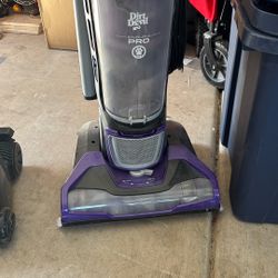 Dirt Devil Vacuum