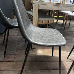 4 Dining Chairs Free