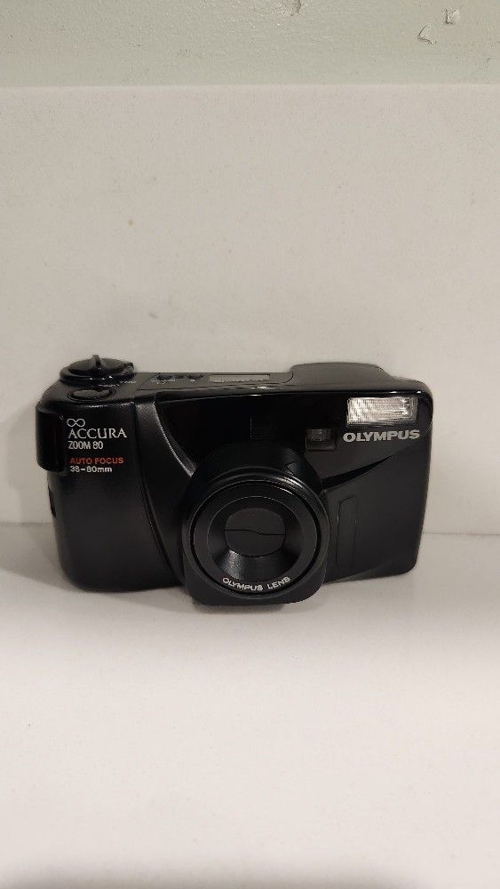 Olympus Accura Zoom 80 35mm Film Camera