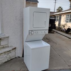24 Wede Stackable Washers Gas