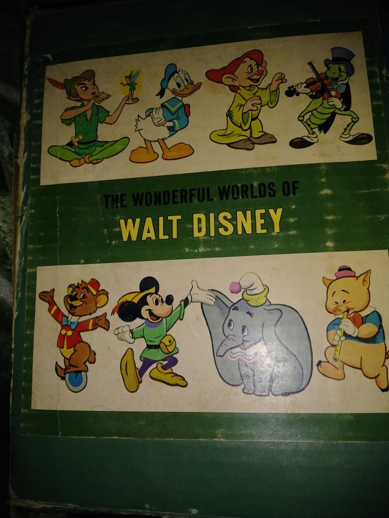 Golden press Walt Disney set of 4 1965 Vtg