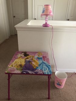Disney Princesses table, night lamp & waste basket