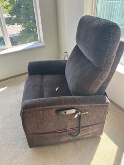 Brown lift chair