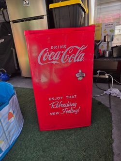 Nostalgia 3.2-cu ft Coca-Cola mini fridge