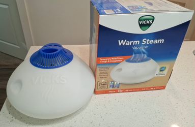 Vicks Warm Steam Vaporizer 1.5 Gallon – Excellent Condition + 5 VapoPads Included
