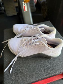 Women’s metcons Nike