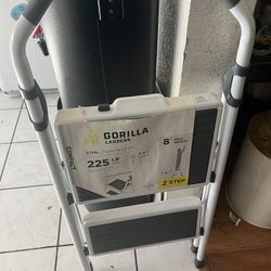 Gorilla Ladders Steel 2step Ladder 