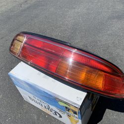 Lexus SC Tail Light 