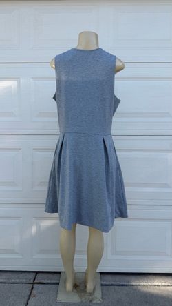 Grey dress size L $6.50 pick up only bonanza and lamb