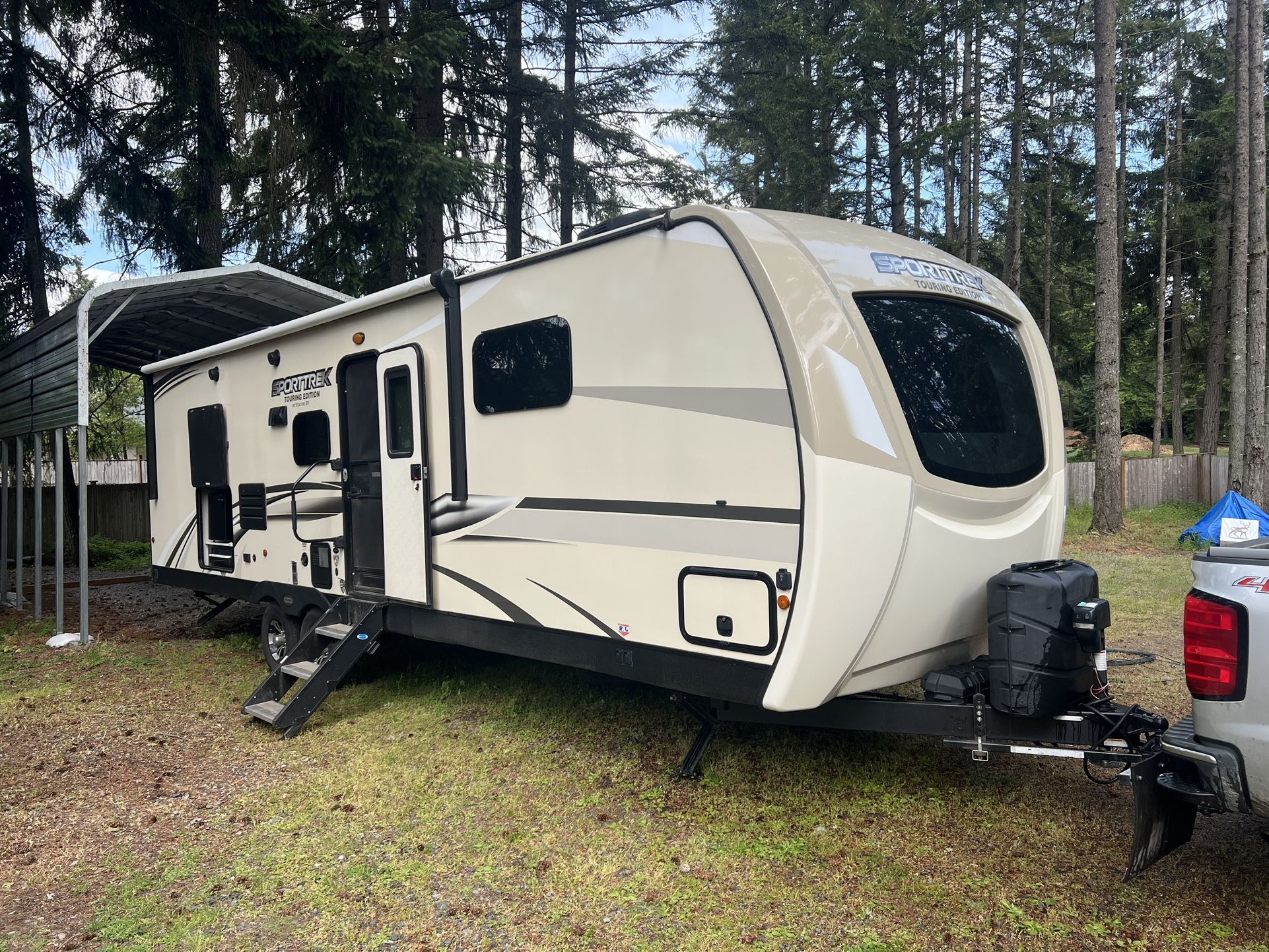 2020 Venture SportTrek Touring