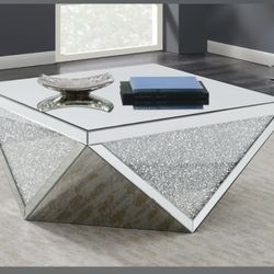 ***Gorgeous Mirrored Triangle Coffee Table~ Lowest Prices Ever!! 