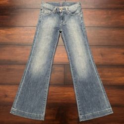 Little Girls Clothes 7 For All Mankind Denim Jeans Wide Leg With A Subtle Flare Perfect For Boots Size 8 Fits 7/8-10