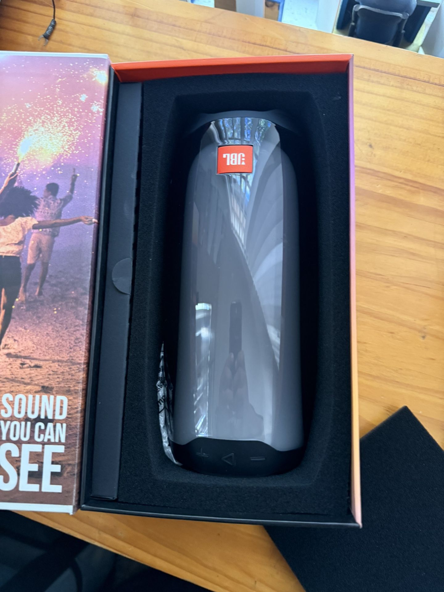JBL Pulse 4 Bluetooth Speaker