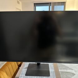 Samsung 32” Monitor/Tv – Great Condition!