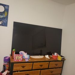 65 Inch Roku