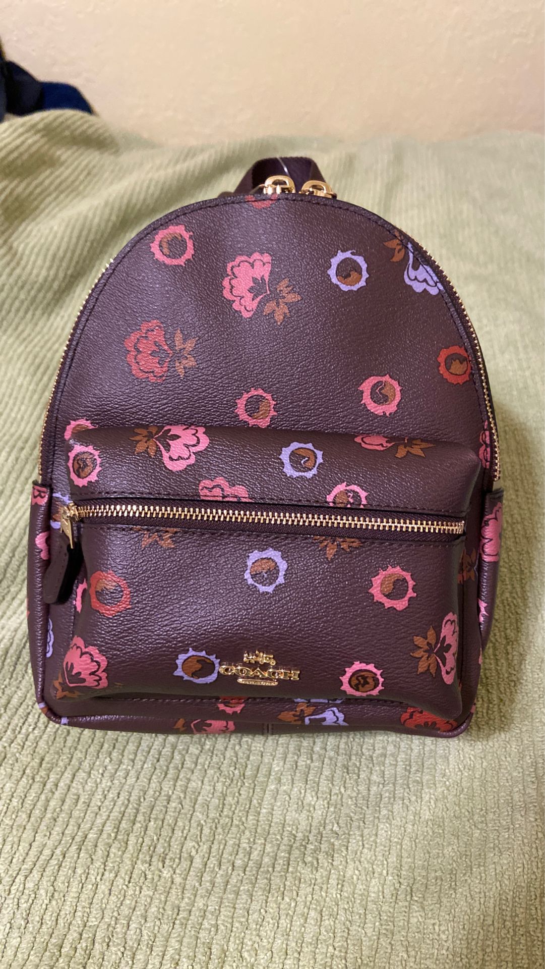 coach charlie backpack oxblood NWOT $295 COACH Premium Mini Charlie Backpack F22234 Oxblood Multi Floral  Print