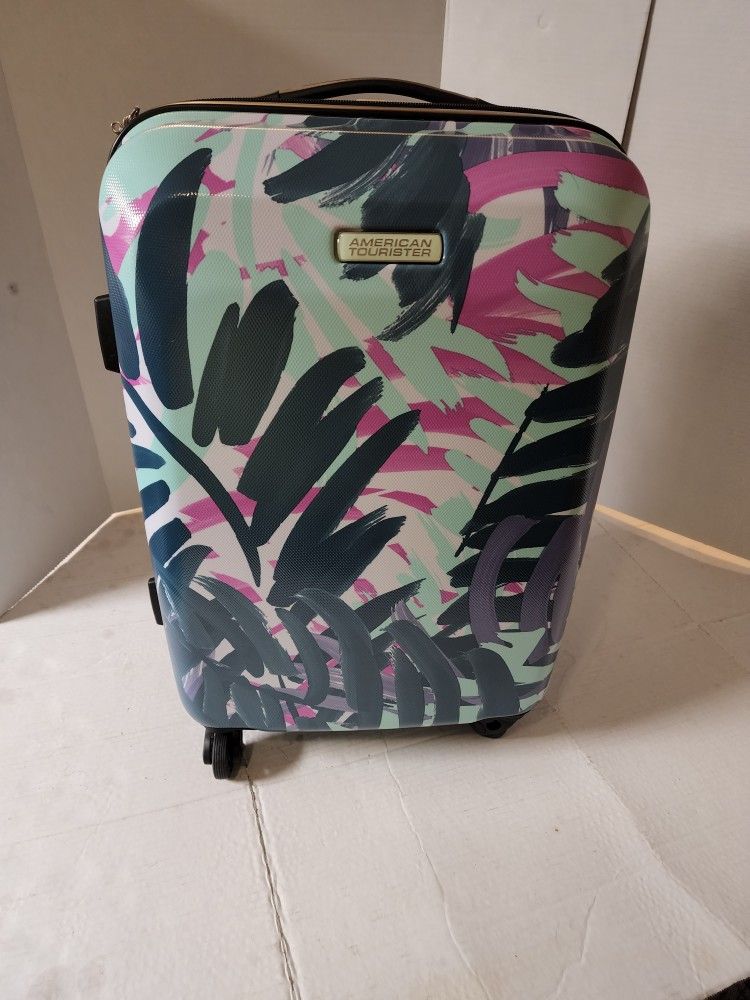 American Tourister Moonlight Hardside Expandable Luggage with Spinner Wheels, Palm Trees, Carry-On 21