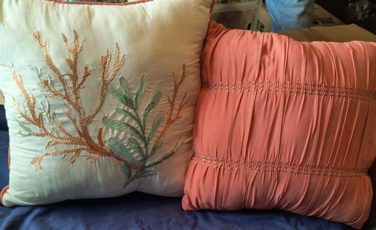 Throw Pillows
