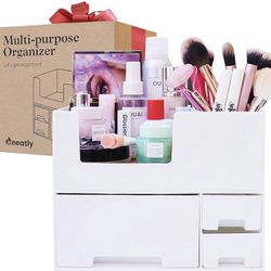 White Makeup Organizer