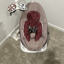 4moms MamaRoo Multi-Motion Baby Swing