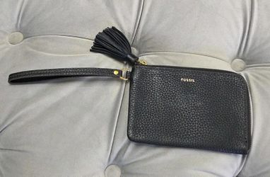 Fossil Black Pebbled Leather Wristlet Clutch Zip Pouch Tassel Strap