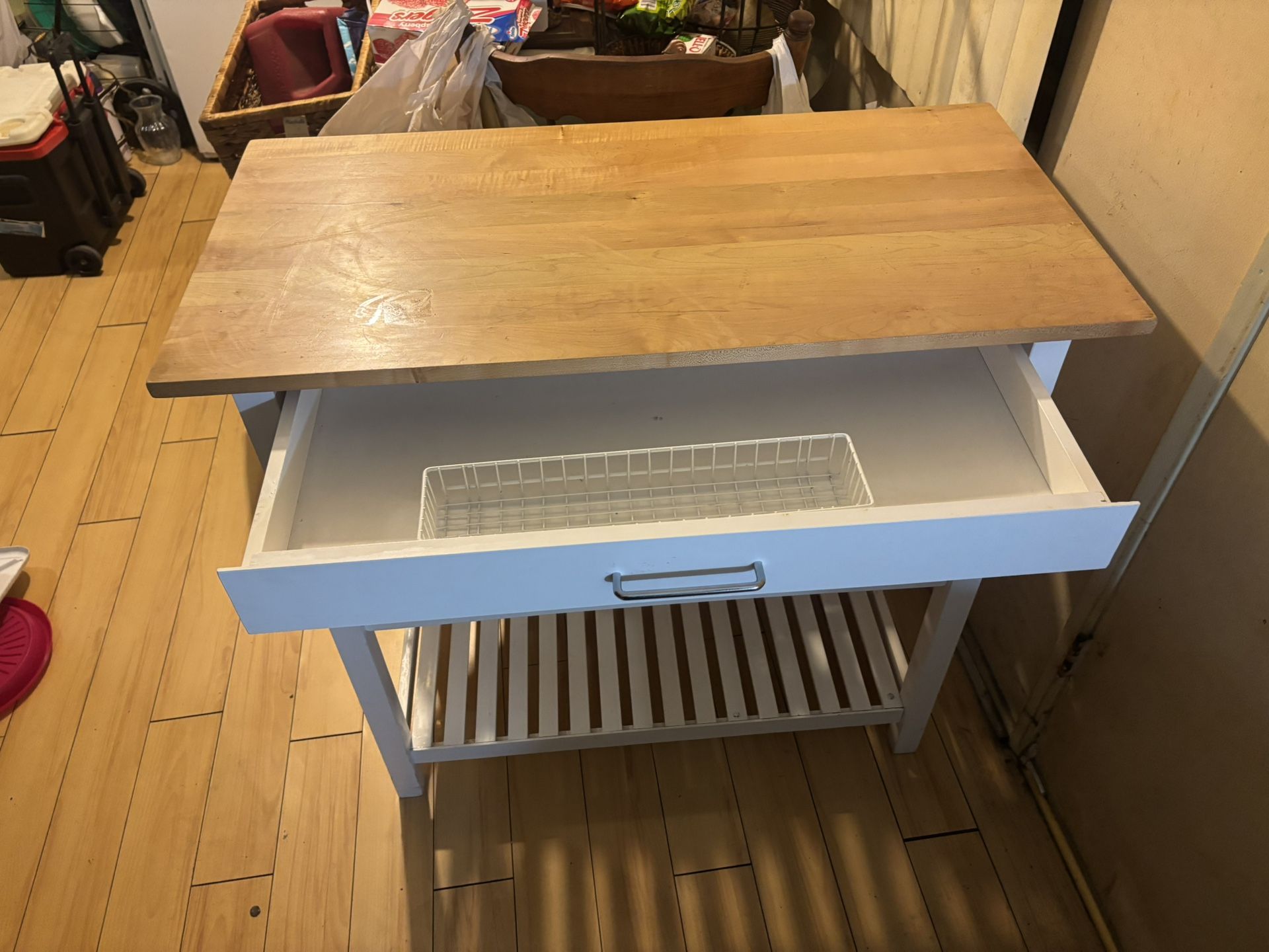 Kitchen island