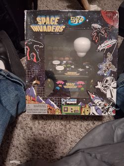 Space invaders game console