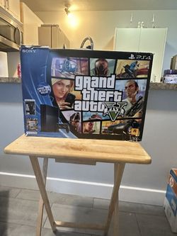 PS4 Bundle With Box (Grand Theft Auto Edition) 