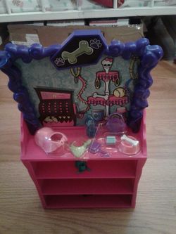 Muebles para Casitas monsters