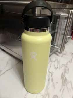 Hydro flask water bottle