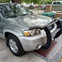 Ford  Escape  2005 $3500