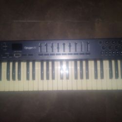 M Audio Oxygen Keyboard 