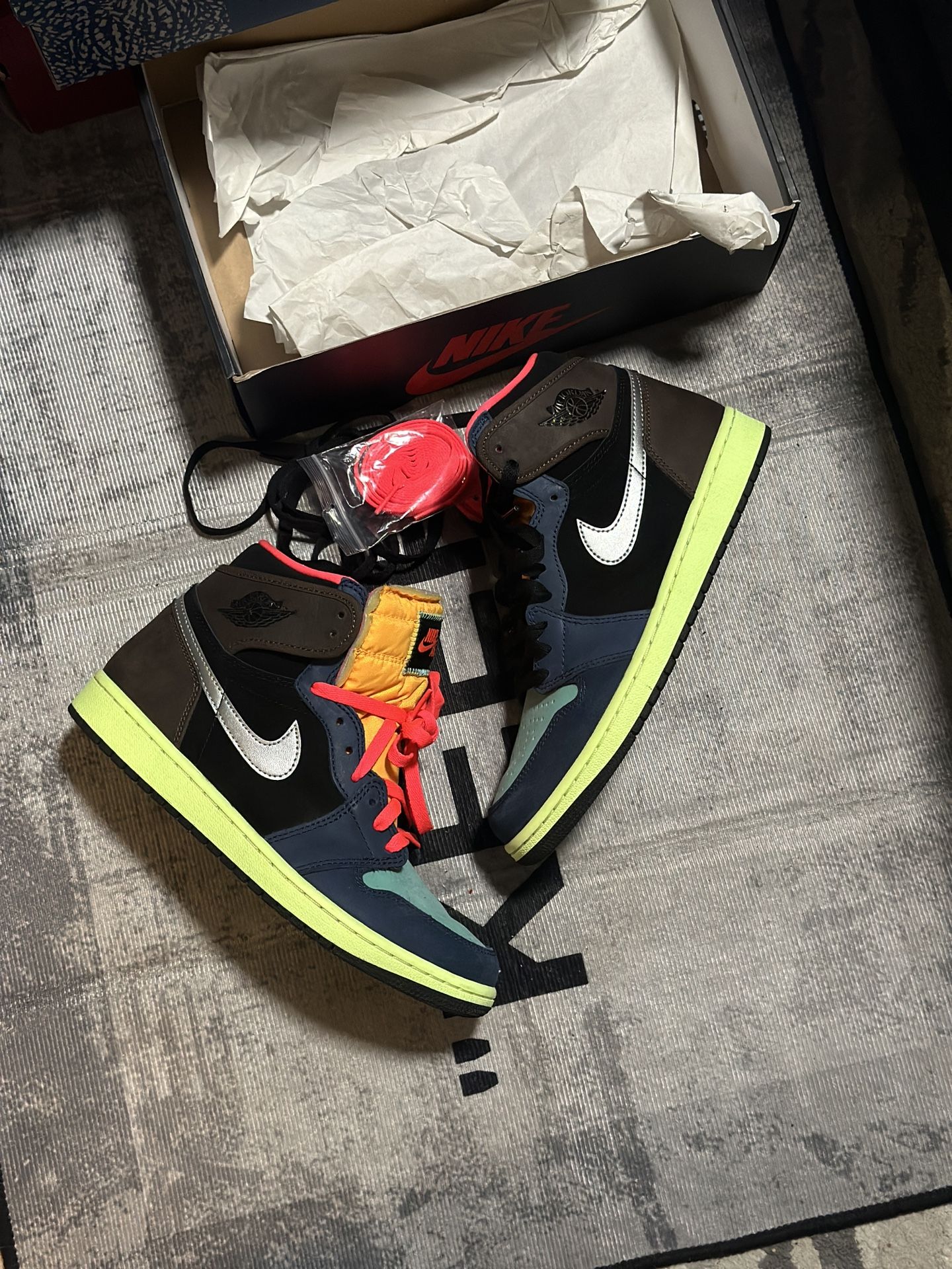 Jordan 1 Tokyo Bio Hacks Size 8.5