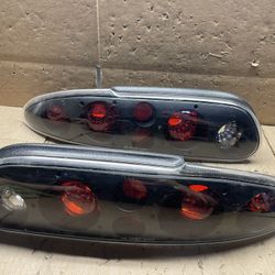 #OH109 93-02 Chevy Camaro Black Taillight Pair 