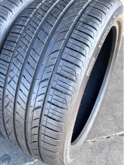 Selling 4 255/40R20 Hankook Tires HRS Runflat