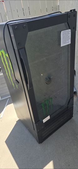 MONSTER FRIDGE