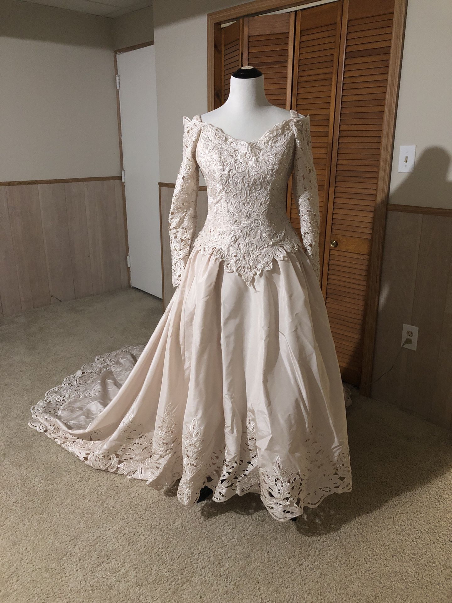 Vintage Bonny Wedding Dress