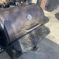 Pit boss Pellet Smoker